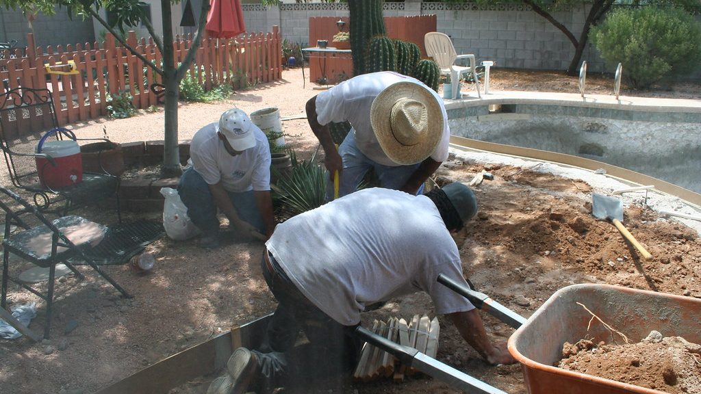 Hand-Mixed vs Machine-Mixed vs Ready-Mix Concrete: Costs Compared for Nigeria